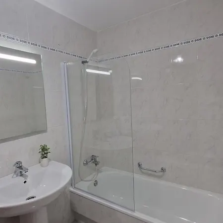 Station - Familiar En La Costa Gallega Apartamento *